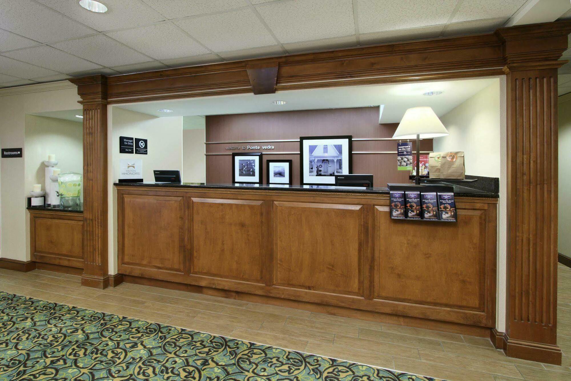 Hampton Inn Jacksonville Ponte Vedra Джексонвілл-Біч Екстер'єр фото